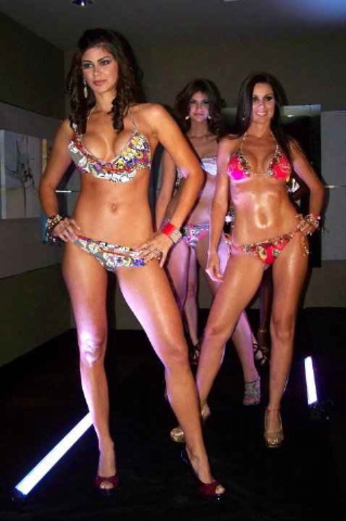 Tenis for Colombia Gallery